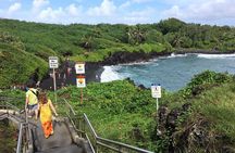Road to Hana: Full-Day Scenic Drive with Blacksand & Waterfalls