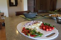 Private Javanese Cooking Class with Dotty in Tumbak Bayuh, Canggu