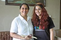 Private Mumbai Home Cooking Lesson and Grant Road Market Tour