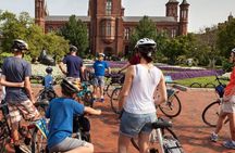 Private Washington DC Monuments Day or Night Bike Tour