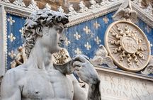 BE THE FIRST: Early Bird Florence Walking Tour & Accademia Gallery (David)