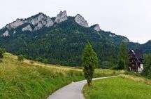 Hiking in the Pieniny Mountains & Dunajec River rafting from Krakow, private