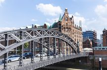 Private Tour Guide Hamburg with a Local: Kickstart your Trip, Personalized 