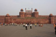 3-Day Luxury Golden Triangle Tour to The Taj Mahal, Agra & Jaipur from Delhi