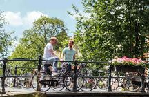 Amsterdam PRIVATE Bike Tour With Locals: Bike & Local Snack Included 