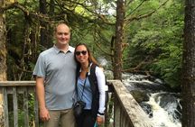 2 Hour Alaska Rainforest Walk and Totem Park Small Group Tour