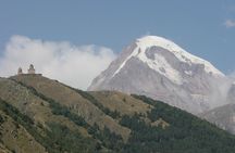 2 Days Private Tour to Kazbegi and Juta Village with Trekking