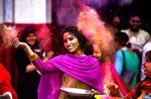 Essence of India with Varanasi with domestic flight