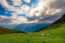 Bhrigu Lake and Alpine Meadow Trek