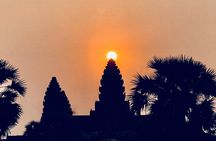 Exclusive 1-Day Angkor Wat Sunrise Experience with a Small Group
