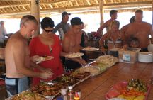 Fijian Islands and Snorkel Full-Day Whales Tale Cruise including Beach BBQ Lunch