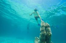 Catamaran Group Sightseeing, Snorkeling Tour Isla Mujeres
