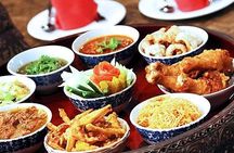 Khantoke Dinner Experience & Cultural Dance Show with Transfers