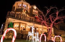 Dyker Heights Christmas Lights and NYC Skyline View Bus Tour