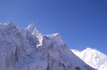 Manaslu Circuit Trek 15 Days.