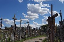 Vilnius to Riga Day Trip: The Hill of Crosses, Rundale Palace and Bauska Castle