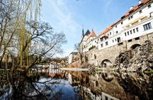 UNESCO Cesky Krumlov from Prague with Guided Tour and Transfer