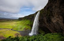 South Coast Highlights, Waterfalls, DC-3 Plane Wreck & Reynisfjara 