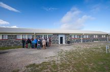 Robben Island & City stops.We confirm tickets by 8h00 am next day