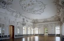 Full-Day Private Trip to Palace and Medieval Castle from Riga