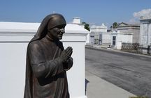 New Orleans History and Sightseeing Small-Group Bike Tour 