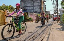 Explore Bangkok by Bike & Boat with Lunch