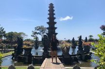 Bali : Instagrams Tour Lempuyang Temple, Tirta Gangga- Tukad Cepung , Tibumana Waterfall