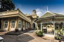 Bangkok Muslim Landmarks Tour with Grand Palace & Halal Meal