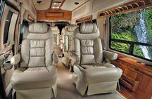Road to Hana Luxury Limo-Van Tour with Helicopter Flight