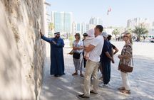 Authentic Emirati Cultural Meal and Talk in Old Dubai