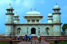 Delhi Agra day trip by Super fast Train includes.transfers,Train ticket,Guide