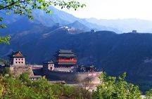 Beijing Private Tour to Juyongguan Great Wall and Longqing Gorge with Boat Ride