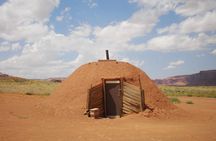 Monument Valley Hogan Overnight Experience