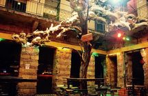 Budapest Ruin Bars: Evening Walking Tour with Drinks & Snacks