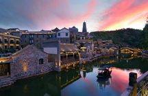 Private Tour to Gubei Water Town and Simatai Great Wall with Cable Car and Lunch