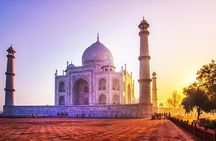 Same Day Taj Mahal and Agra Tour from Ahmedabad with Flights