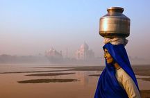 Guided Sunrise Tour of the Taj Mahal from Delhi