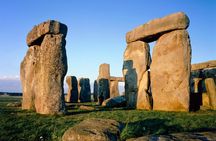 Windsor, Stonehenge and Bath Day Trip from London