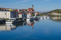 Scenic transfer from Passau to Prague with 2-hours guided tour of Cesky Krumlov