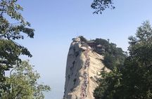 Private Customizable Day Tour of Mountain Huashan with Entrance Cable Shuttle Fee