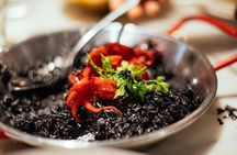 The 10 Tastings of Hong Kong With Locals: Private Street Food Tour 