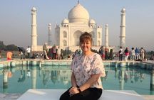 2 Days Taj sunrise and Delhi tour