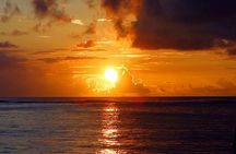 Mauritius Private Night Tour: Romantic dinner, Entertainments & Night lounge