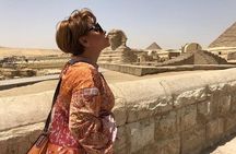 Private Cairo Layover Tour to Giza Pyramids and Sphinx with Lunch