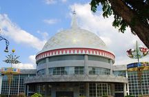Brunei Full Day City Tour including Tamu Kianggeh, Royal Regalia & Kampung Ayer
