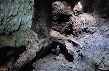 Speleology Tour in Cueva de Las Palomas in La Palma