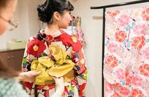 Long-sleeved 'Furisode' Kimono Experience in Kyoto