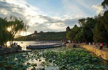 4-Hour Private Tour of the Summer Palace by Public Transportation