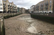 Historic walk of East Londons Wapping Docks and its famous Pubs