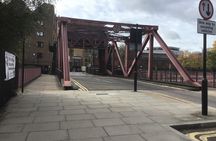 Historic walk of East Londons Wapping Docks and its famous Pubs